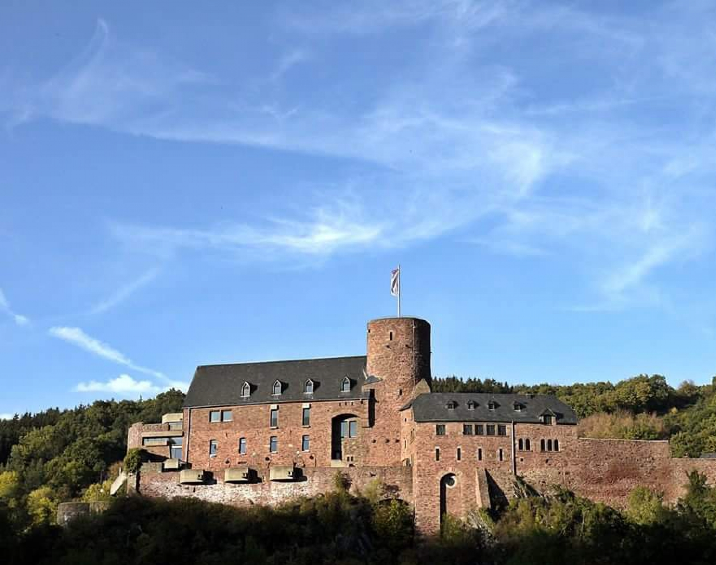 gallery/burg heimbach